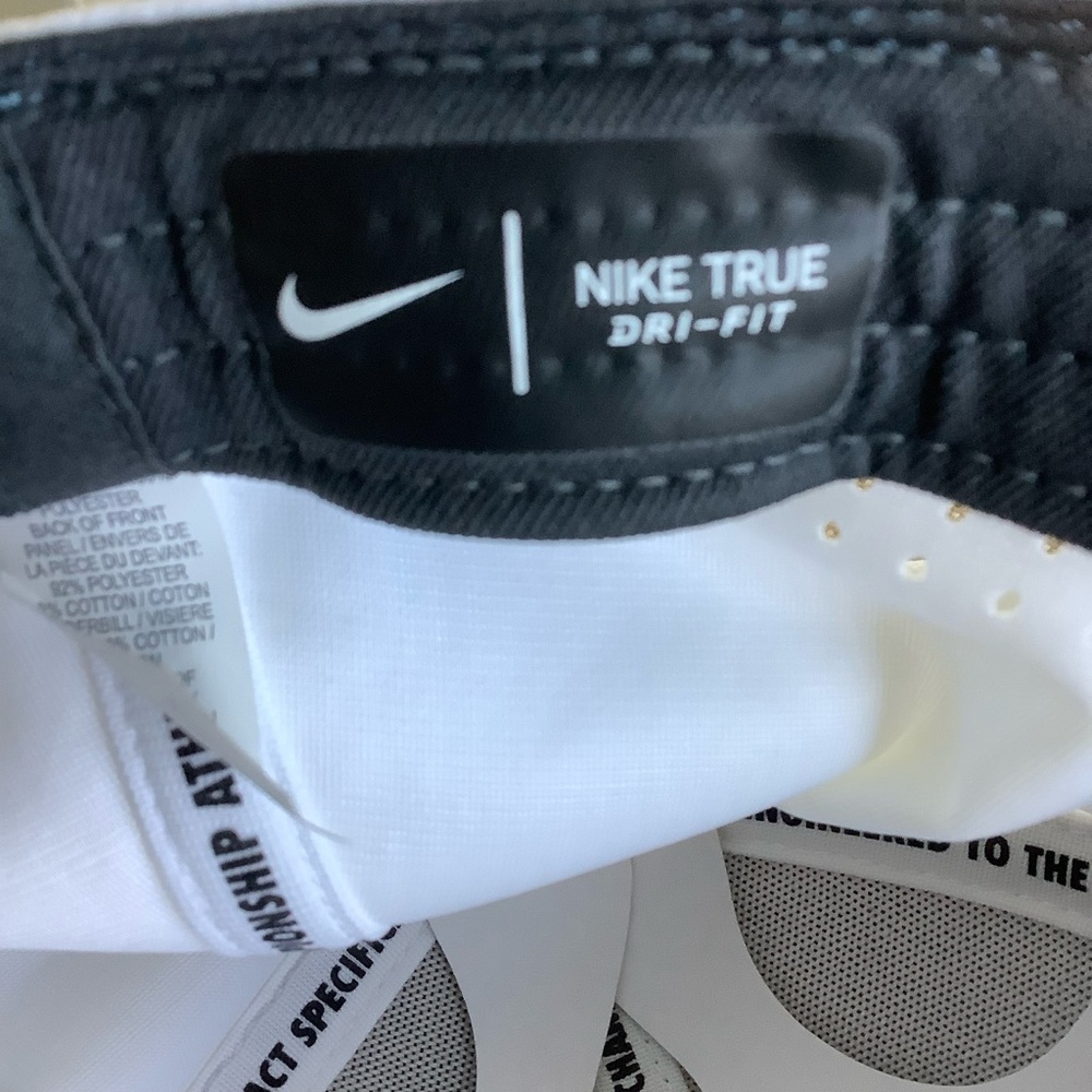 Nike Miami Hurricanes NWOT White and Black Cap - Picture 3 of 5